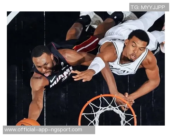 东契奇对决文班亚马保持全胜战绩五场零失利展现绝对优势